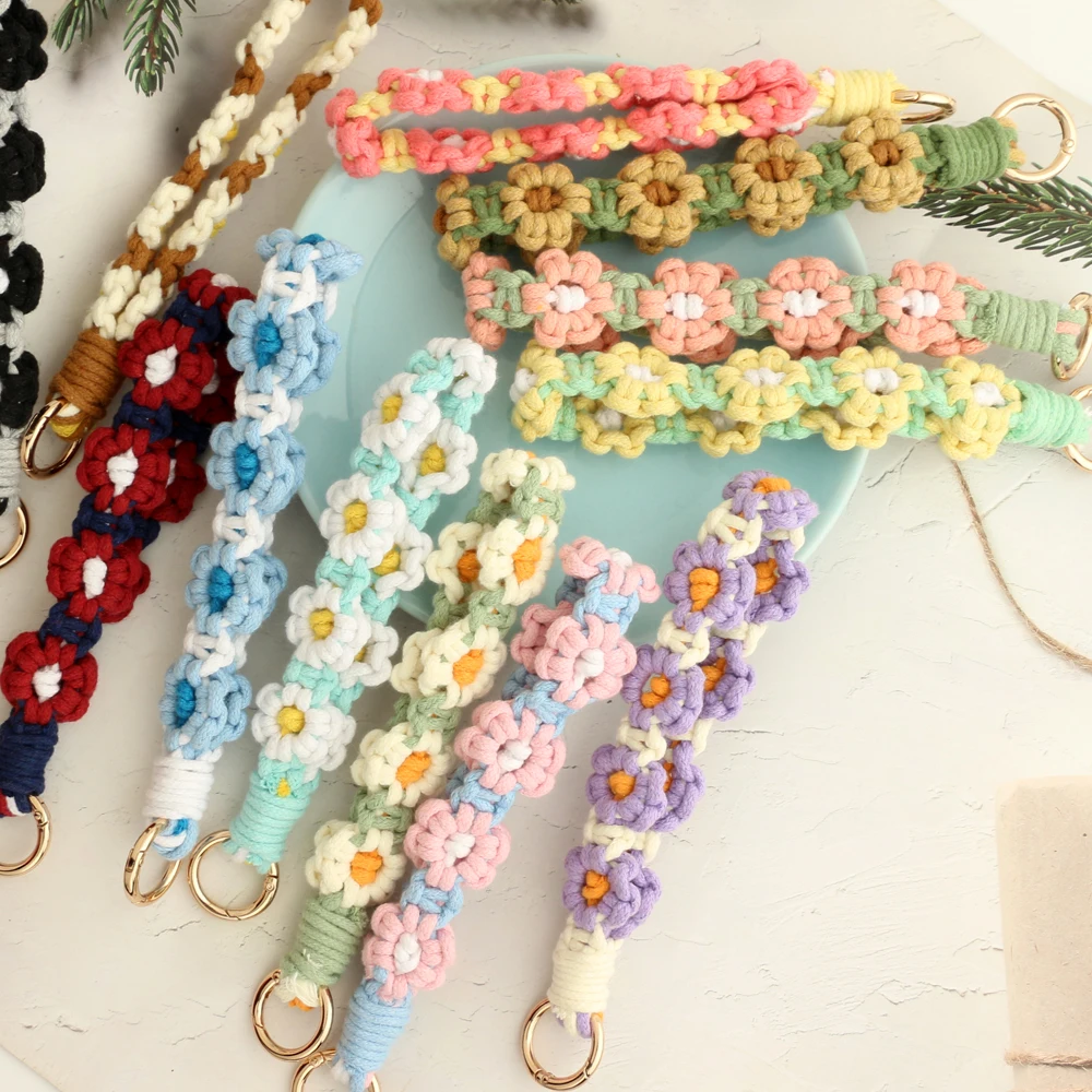 Wholesale New Candy Color Cute Flowers Hand Woven Cotton Rope Keychain