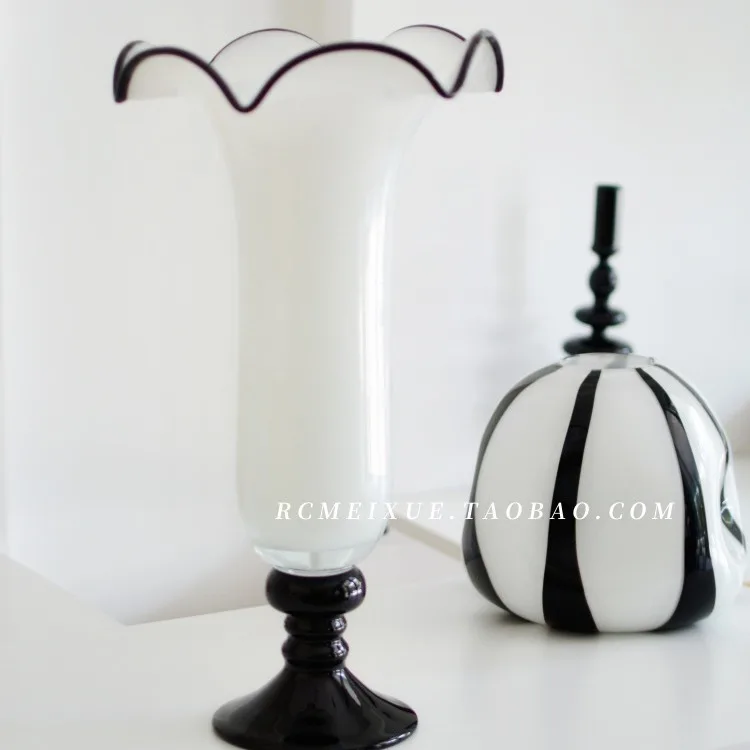 Home Color Matching Wind Lamp Vase Fenton Glass Vase Jane European Living Room Decoration Living Room Decoration