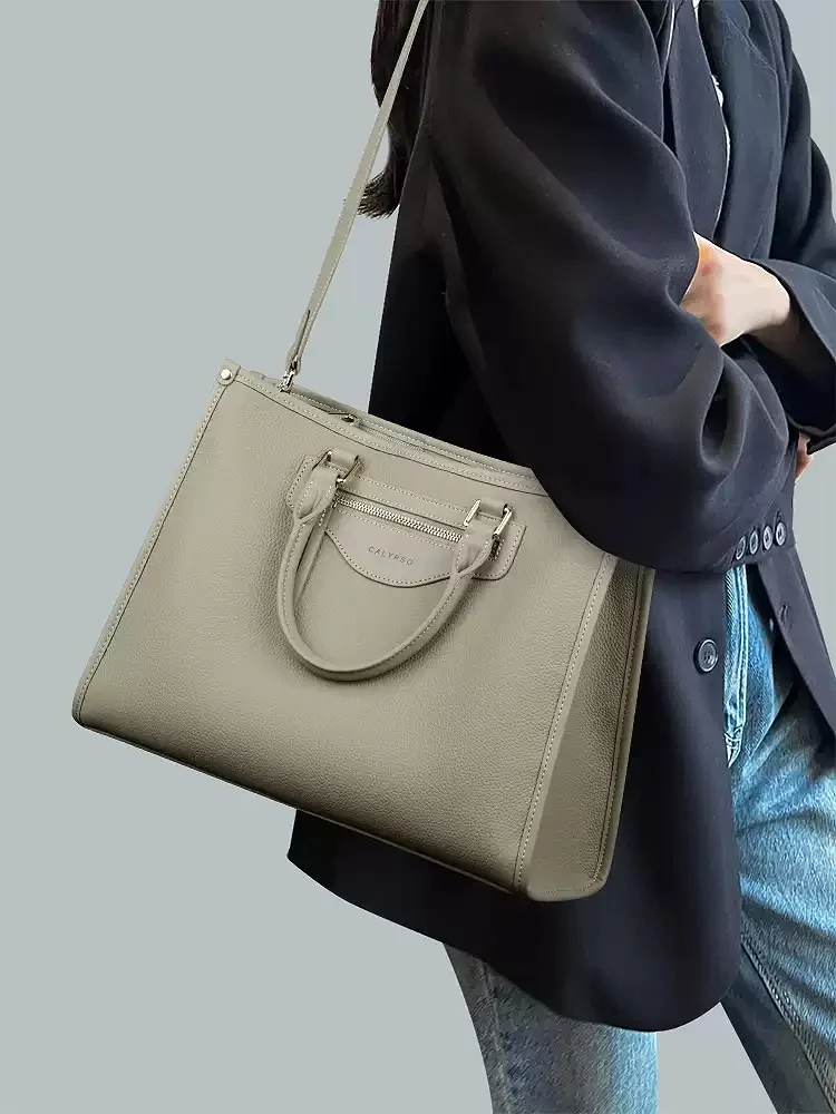 

2025 New top-grain cowhide women's handbag, large-capacity, high-quality commuter large bag, single-shoulder crossbody bag