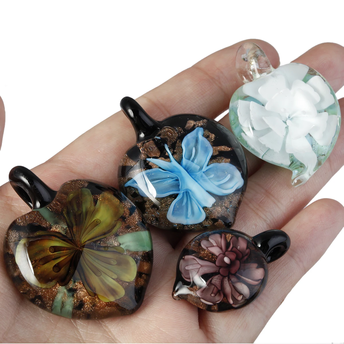 3pcs/lot Random Heart Round Drop Leaf Shape Lampwork Pendant Reiki Butterfly Flower Charms For Jewelry Making DIY Necklace