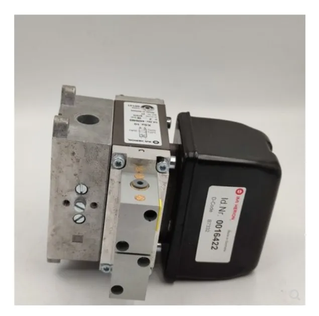 New And Original PLC Relay Or Switch Module 0016422