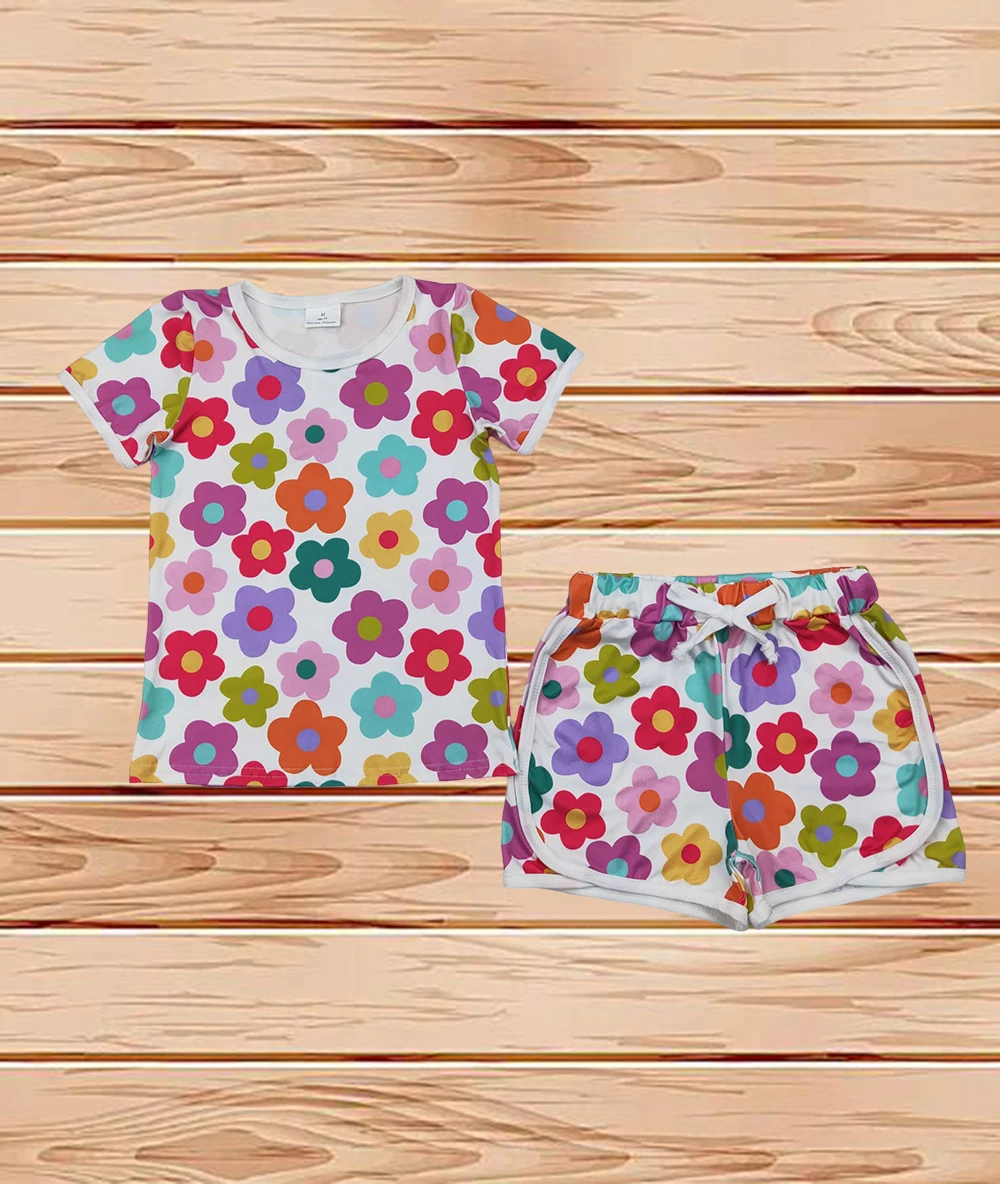 

4.10 Wholesale Western Boutique children clothing Baby Girls Colorful Flowers Top Shorts Clothes Sets