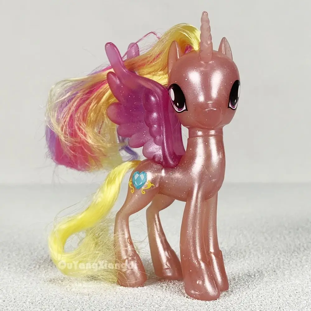 P11-039 Action Figures 10-13cm Little Cute Horse Model Doll Gold powder Princess Color hair Cadance Toys for Children