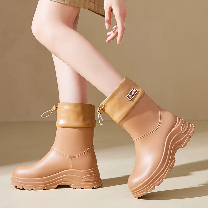 Nieuwe Damesregenlaarzen Met Dikke Zolen Casual Trendy Antislipschoenen Waterdichte Slijtvaste Rubberen Schoenen Voor Dames Regenlaarzen