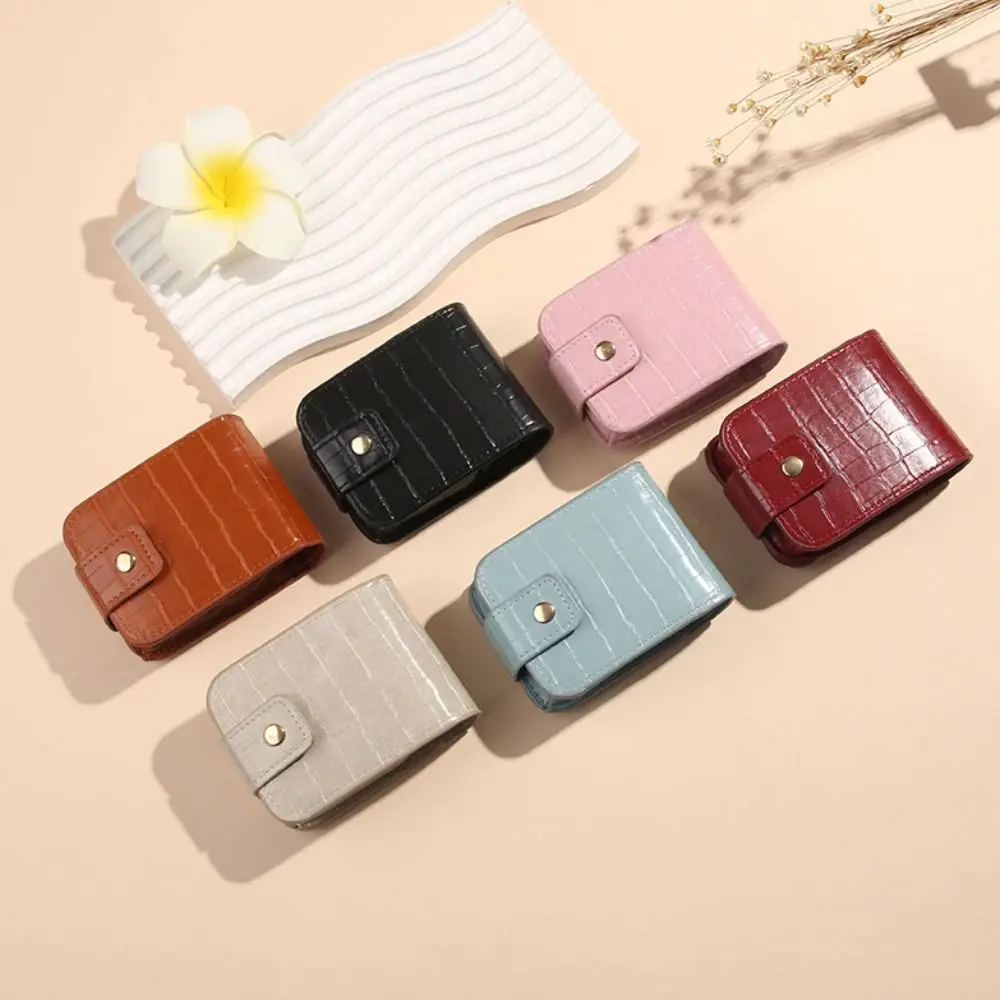 حقيبة أحمر شفاه جديدة بنمط التمساح مع مرآة من جلد البولي يوريثان وغطاء حماية لأحمر الشفاه حقيبة مكياج صغيرة محمولة للنساء والفتيات