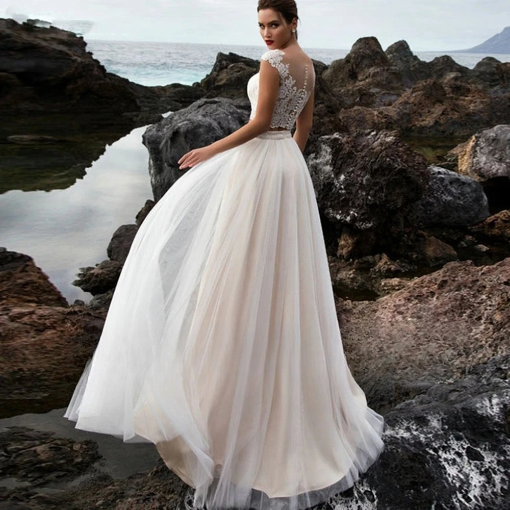 Cap Sleeves Two Piece Wedding Dress Scoop Neck with Applique Illusion Back A-Line Tulle Floor Length Bridal Marriage Gowns