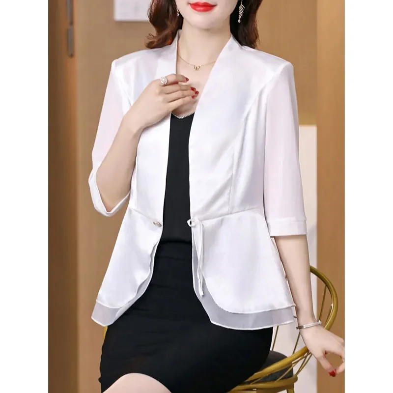 Small Suits, Thin Short Coats, Female 20222 Spring Summer New Fashion Age-Reducing Mesh Satin Stitching Mid-Sleeve Women's Tops