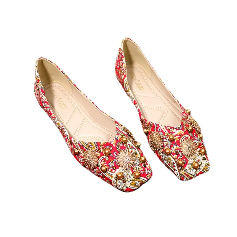 2025 Spring Summer Fashion Brand Women Shoes Elegant Ladies Flats Rivets Single Party Shoes Red Big Size 42 DX310