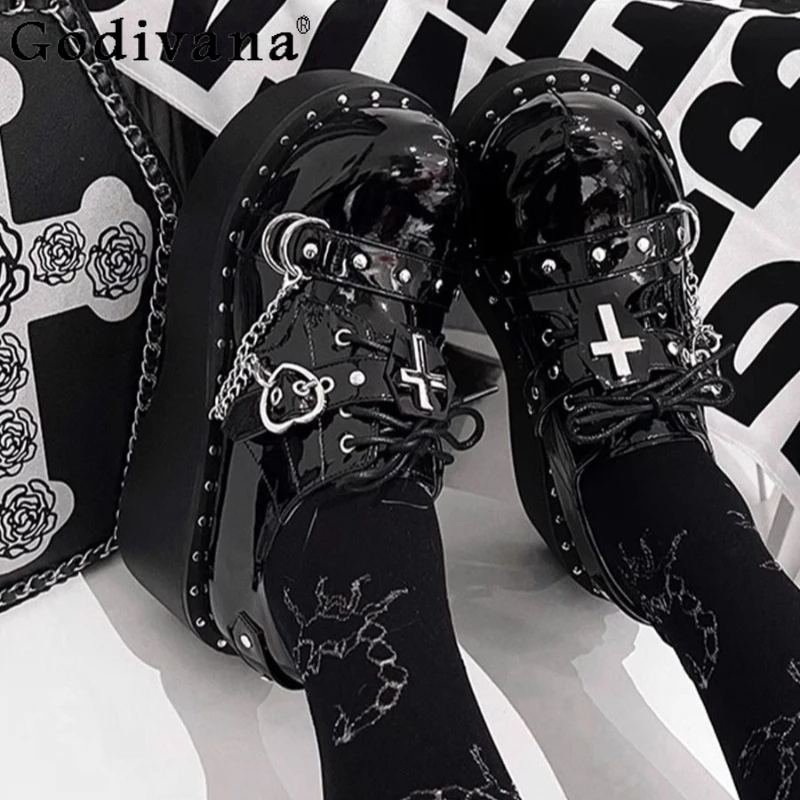 

Женские туфли на толстой подошве из кожи, оригинальные в стиле панк Y2K, с круглым носком, в японском стиле, черные, милые туфли-лодочки