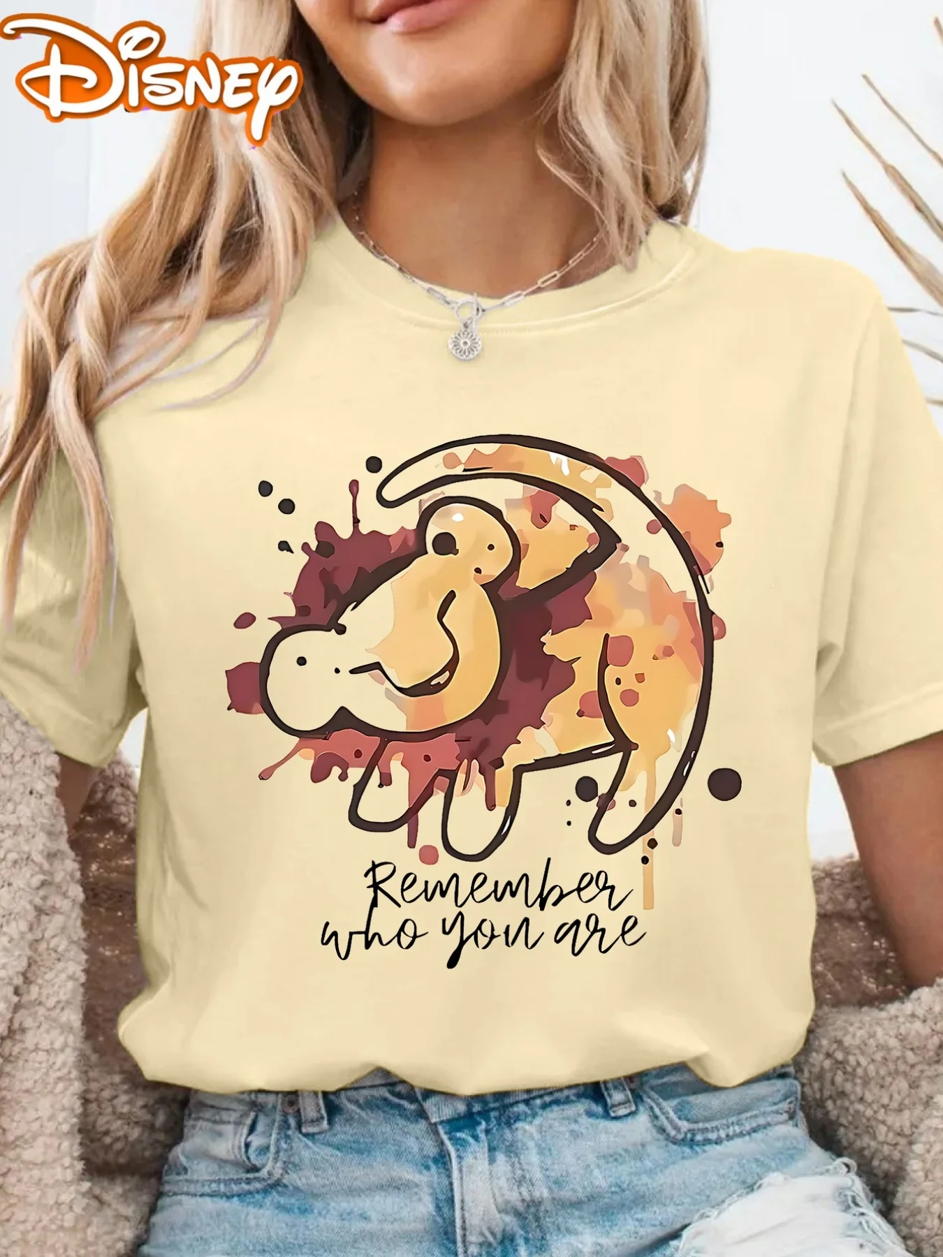 

Женская футболка с рисунком Диснея — «Помember Who You Are» вдохновляющий дизайн с принтом Повседневная футболка с круглым вырезом и коротким рукавом