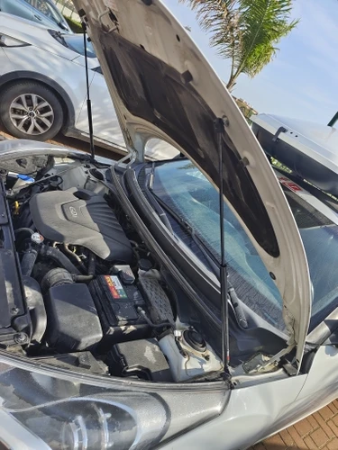 Imagen 2 del producto Cilindros modificados para Hyundai Veloster FS 2011 2012 2013 2014 2015 2016 2017 2018 capó puntales de elevación soporte de amortiguador pistones