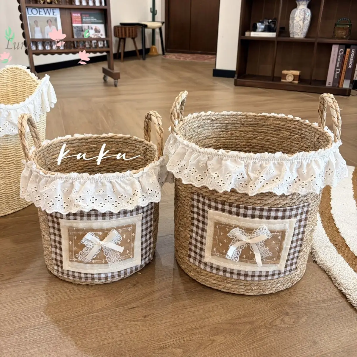 Hand-woven storage basket Cloth sticker Butterfly woven basket Romantic retro French basket