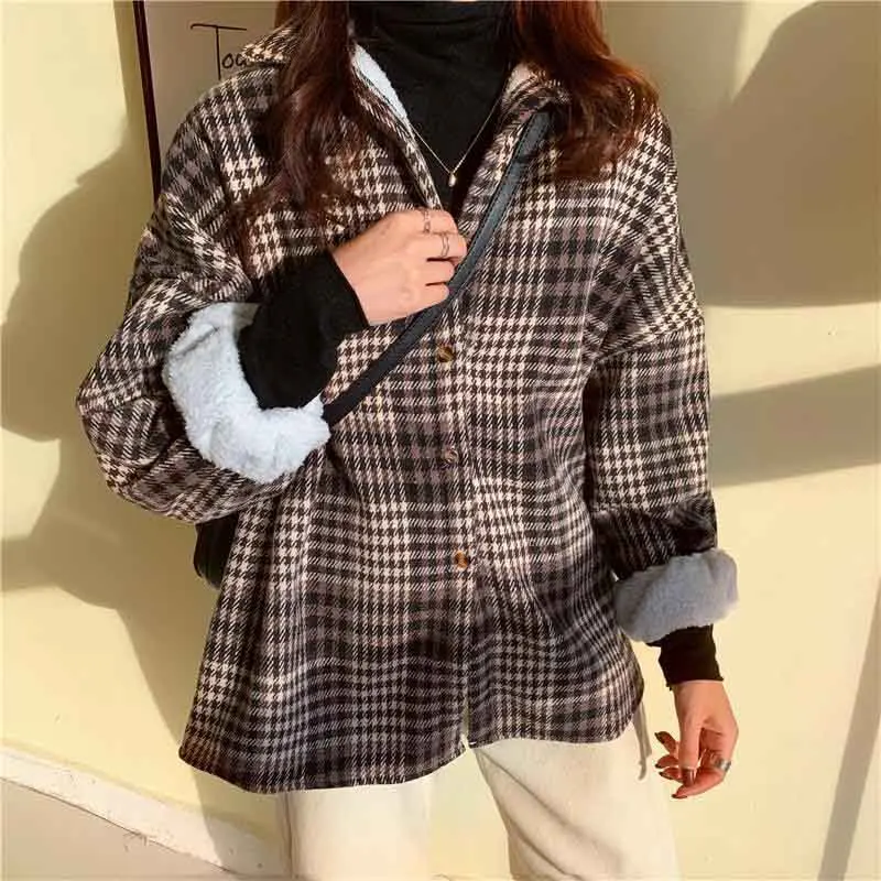 Winter Women Retro Lamb Wool Warm Plaid Shirts Winter Loose Thick Plush Lapel Casual Tops Bf Harajuku All Match Streetwear