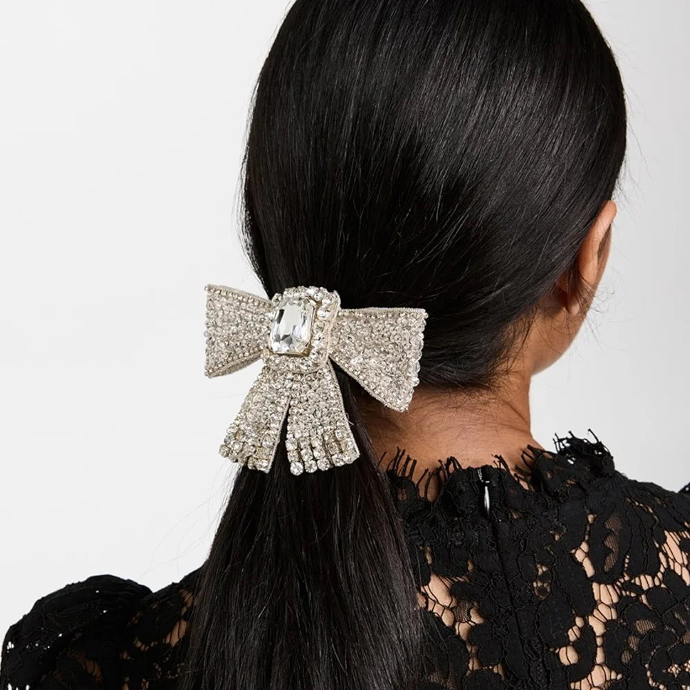 

New Butterfly Knot Hair Comb Half-Up Hair Diamond Hair Clip Headwear for Women Elegant Stylish Hair Accessory for Back of Head