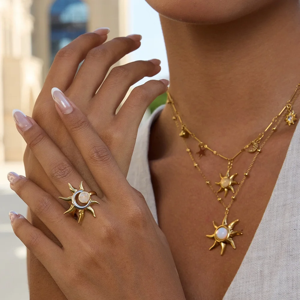 

ENFASHION Para Mujer Sunflower Pendant Necklace For Women's Stainless steel 18K Plated Gold Delicate Earrings Jewelry P253625