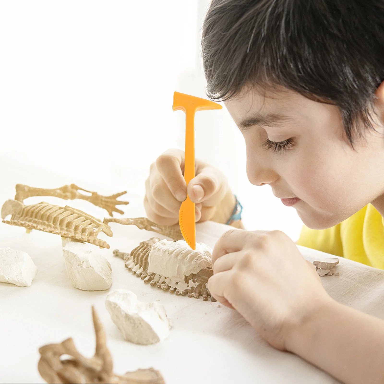 

30Pcs Dinosaur Excavation Hammer Chisel Brush Digging Tool Kit Complete Archaeological Science Set for Kids Educational Play