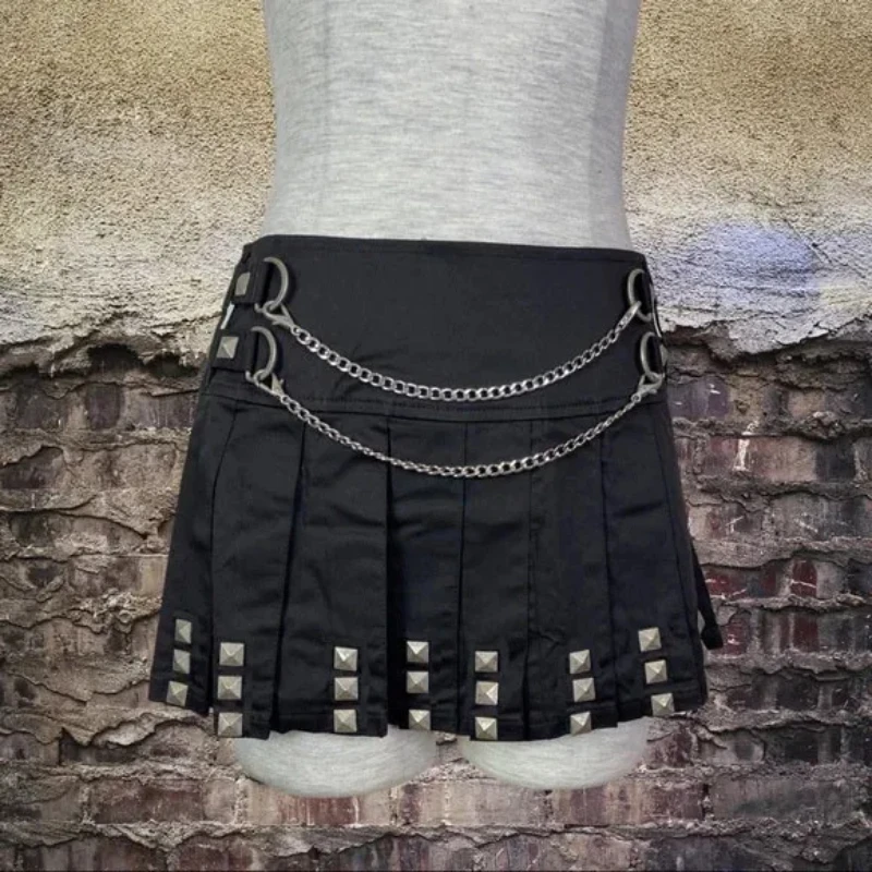 2000er Jahre Vintage Mode Spice Frauen Reißverschluss Sexy Punk Street Plissee Minirock Gothic Trend INS Sommer Nietenkette Dekorativer Rock
