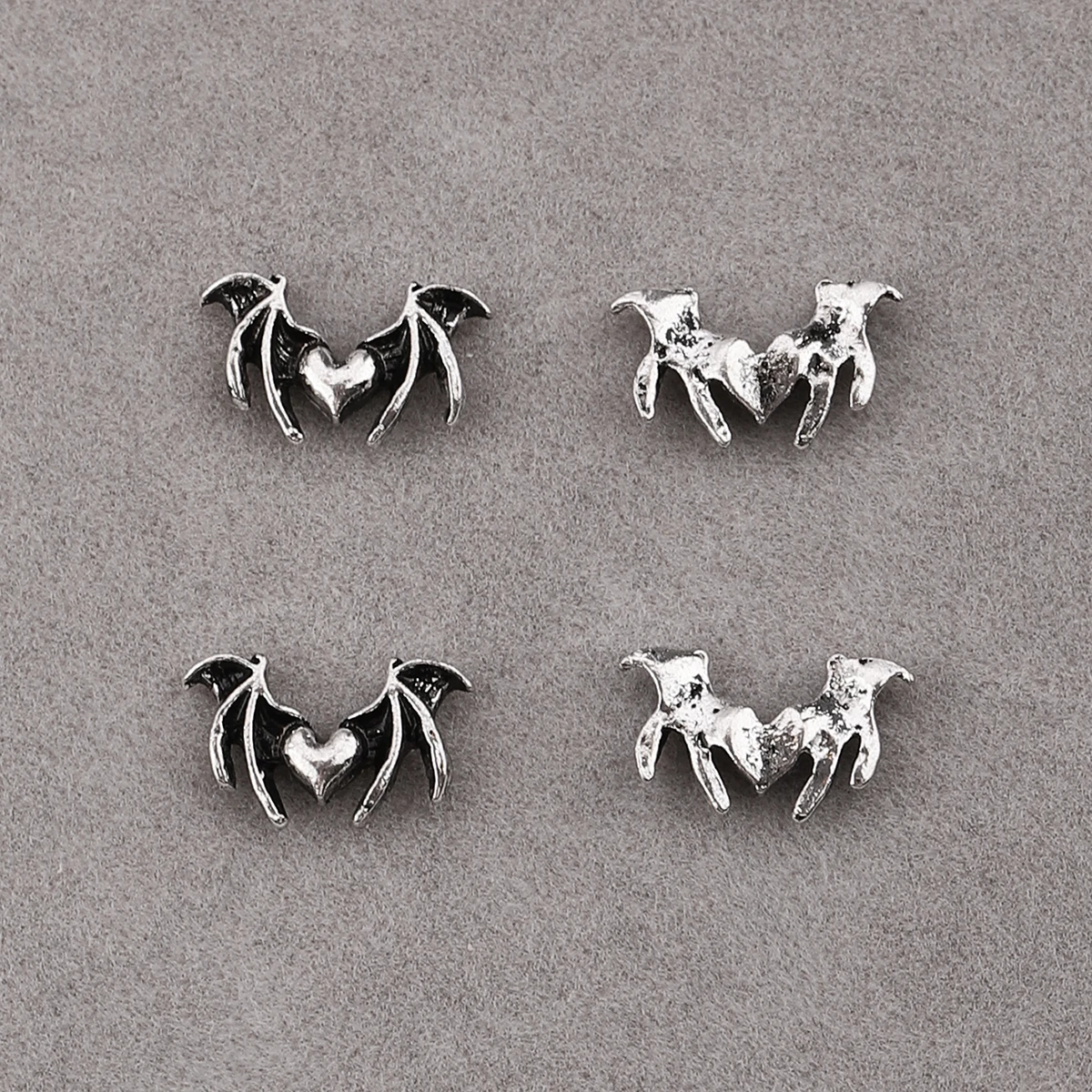 10ชิ้นแผ่นติดเล็บ Devil Love แนวสตรีทแต่งปีกสเตอริโอสีเงินแนววินเทจประดับเล็บสไตล์โลหะ Y2K เข้ม10ชิ้น