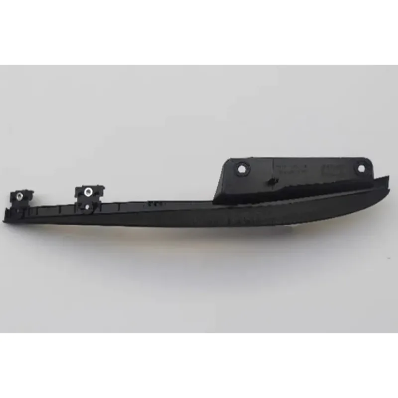 

Rear Bumper Wheel Arch Fender Anti Scratch Deflector Decorative Strip for Land Rover Range Rover Velar 2017-2025