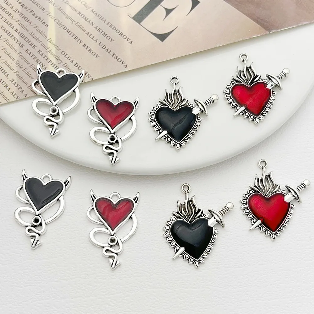 

Diy Personalized Accessory Materials for Retro Dark Gothic Style Alloy Heart Series Pendants, Necklaces, Earrings and Ornaments