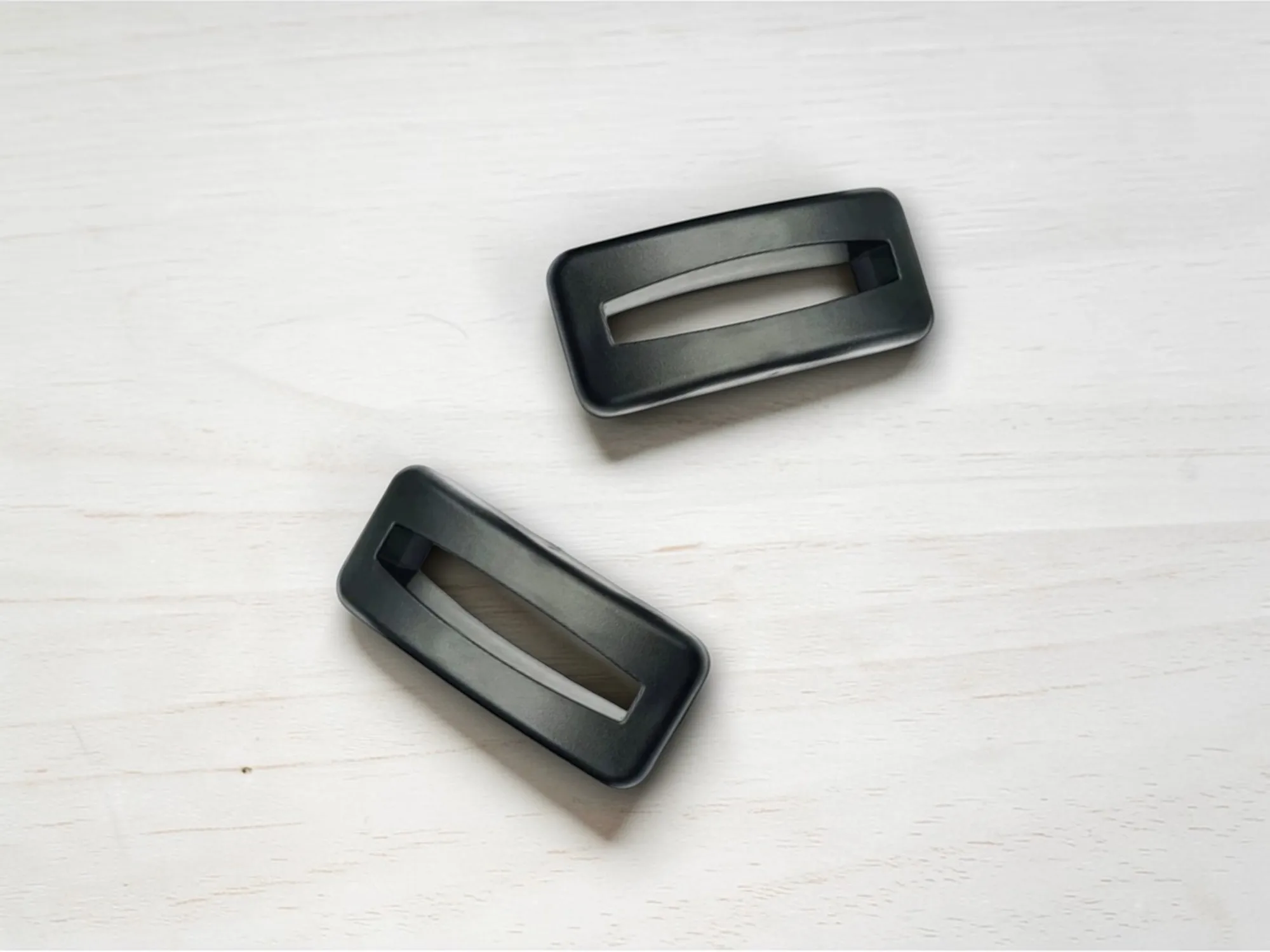 Quality Seat Lever Surround Trim (2 Pcs) 191881607A for Vento / Polo 6N / 6N2 – Upgrade Your Vehicle's Look with Style
