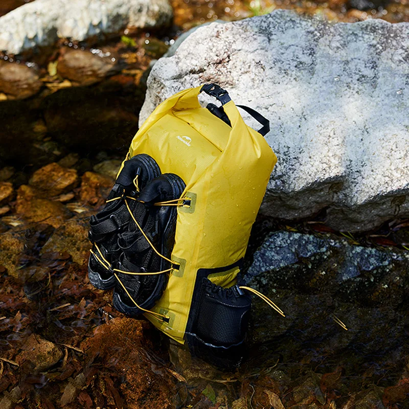 Imagem -03 - Naturehike-mochila Impermeável para Trekking Rafting Separação Úmida e Seca Bolsas de Mergulho ao ar Livre Natação e Caminhada 25l 70d