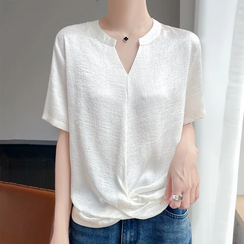 2025 Summer Silk T-shirt Small V-neck Thin Short Sleeved Korean Version Fashionable Cool Women's Top Elegant Plus Size Clothing