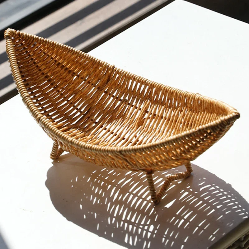 Rattan Fruit Bowl Tray for Coffee Table Woven Sundries Basket Rattan Fruit Tray Woven Vegetable Basket Plastic Rattan Egg Basket