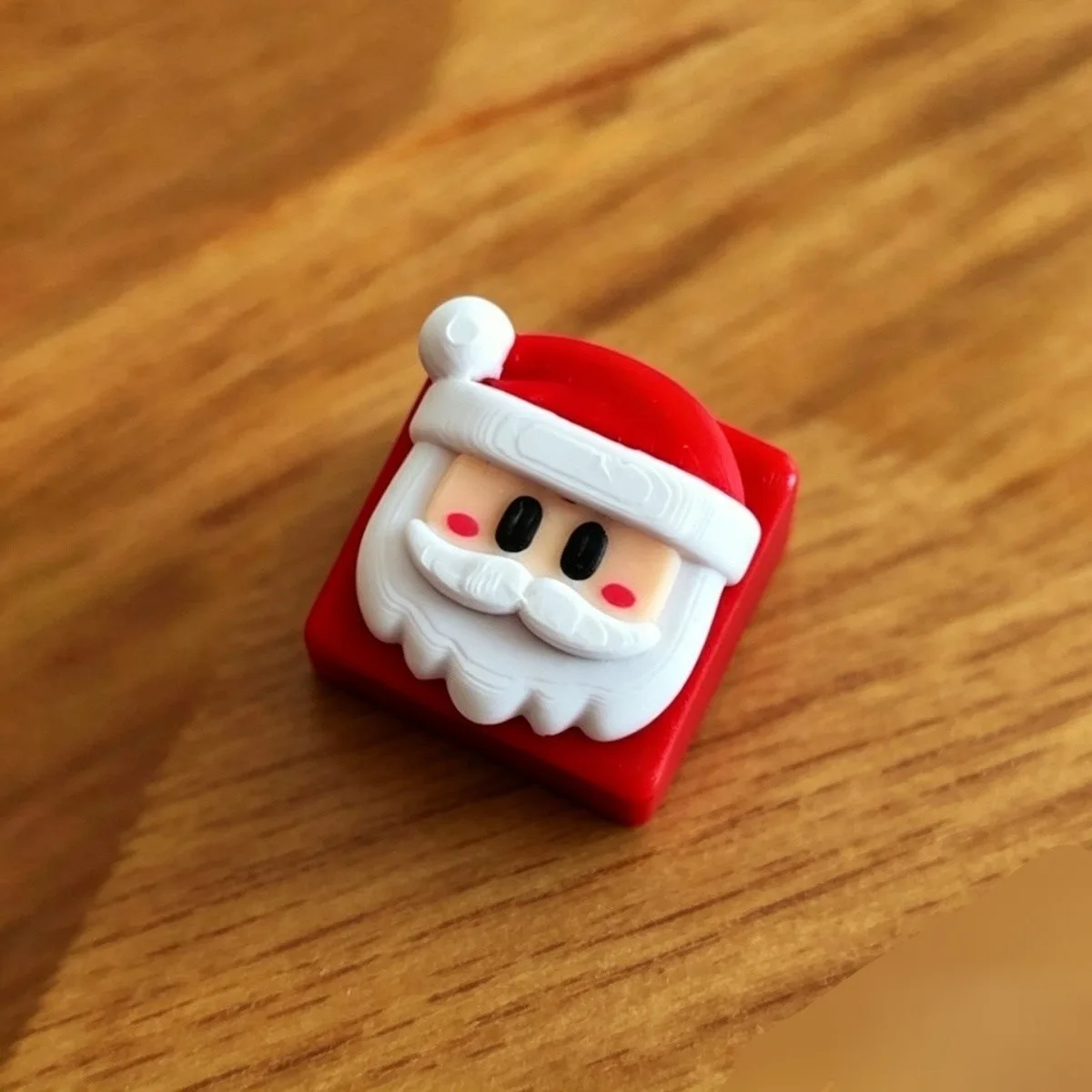 Keycap Santa Keycap 3D Printed PLA Christmas Keycap Cute Santa Shape Custom Keycap For Mechanical Keyboard Holiday Decoration