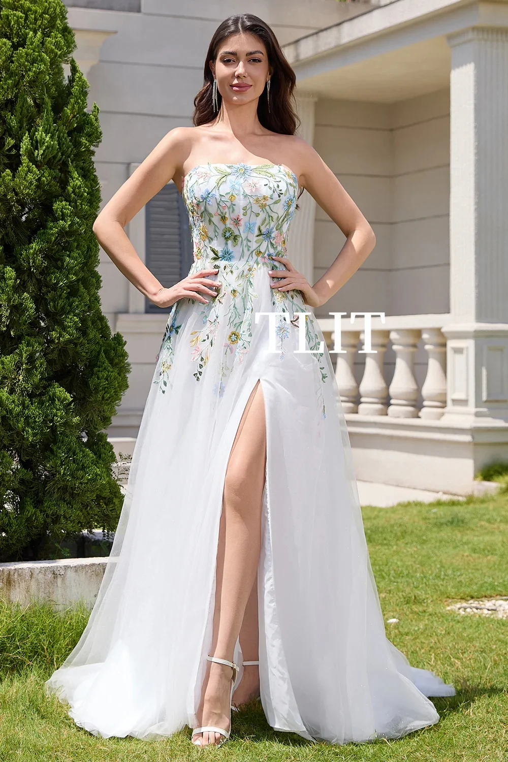 TLIT 2025 فستان سهرة بسيط مطرز بالزهور بفتحة جانبية عالية فساتين حفلات بدون حمالات مخصصة فيستدوس دي فييستا