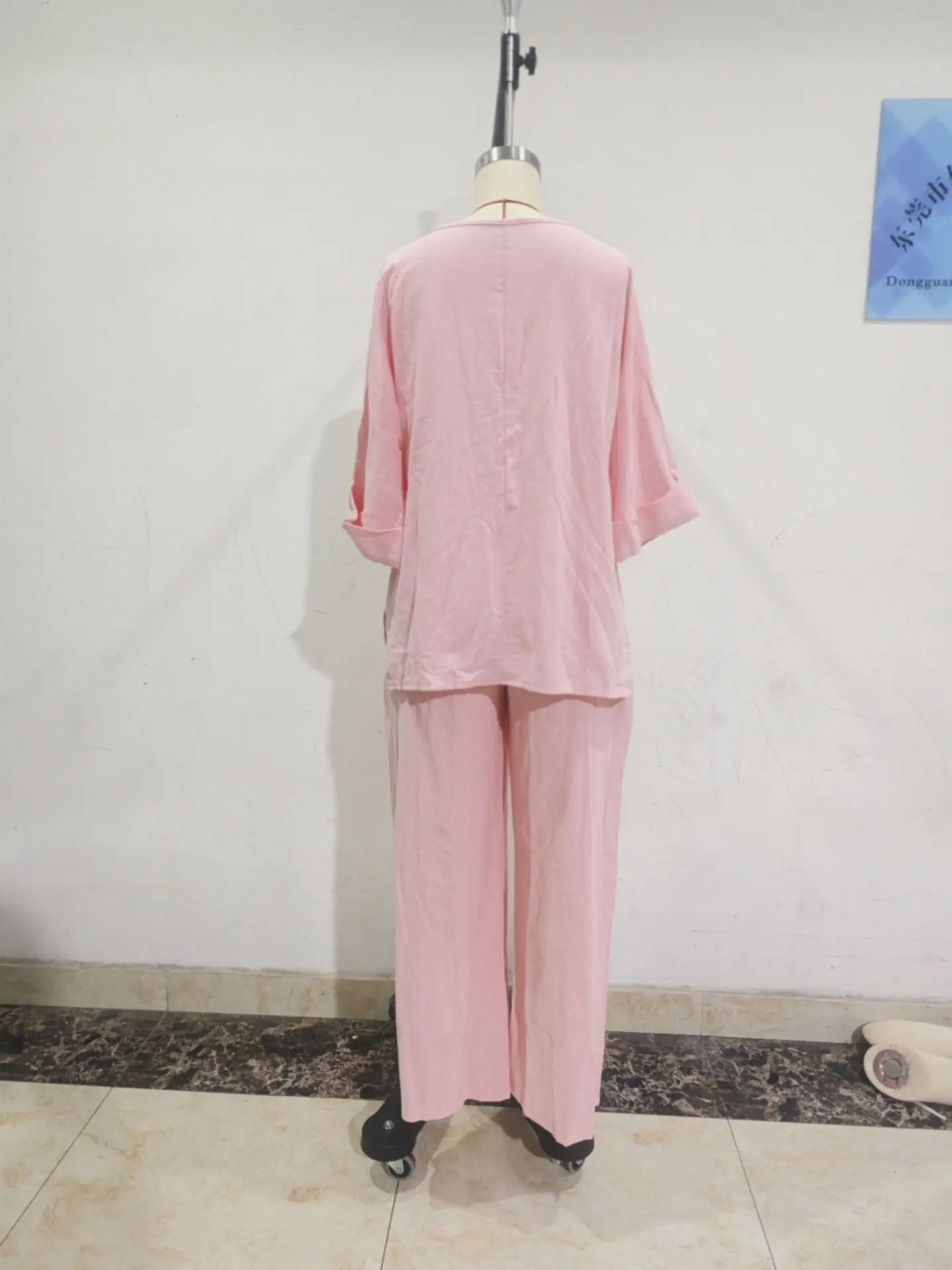 Vintage Women Simple Casual Pure Cotton Linen V Neck Batwing Sleeve Top Wide Leg Pants Casual Loose Outfit For Summer Vacation - view 6