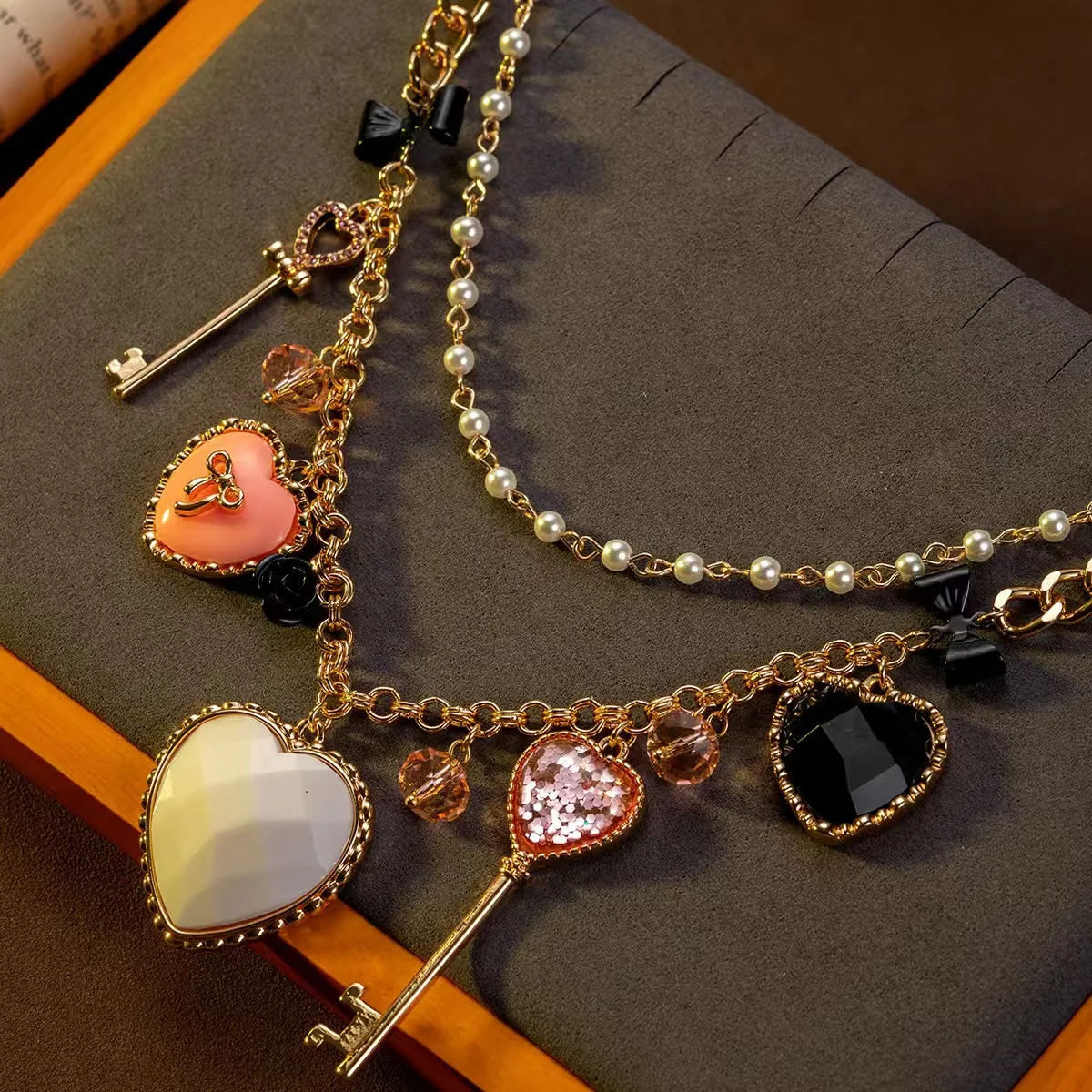 

New Punk Metal Heart Pendant Necklaces for Women Vintage Double Layered Choker Chain Necklaces Luxury Party Jewelry Gifts