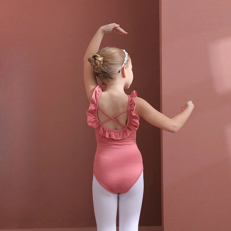 Girls' ballet costume with flutter sleeves, made of soft pure cotton fabric. This summer style is perfect for dance classes.