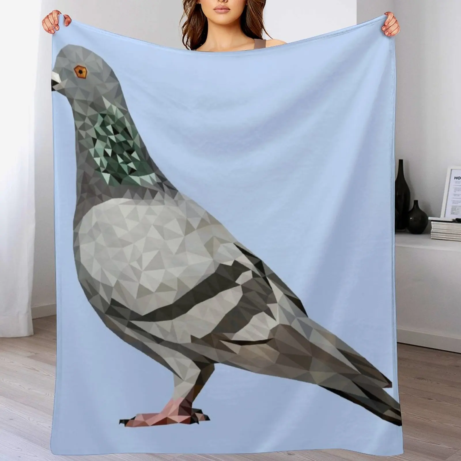 

Pigeon - Low Poly Throw Blanket Warm Plush Fuzzy Blanket for Living Room