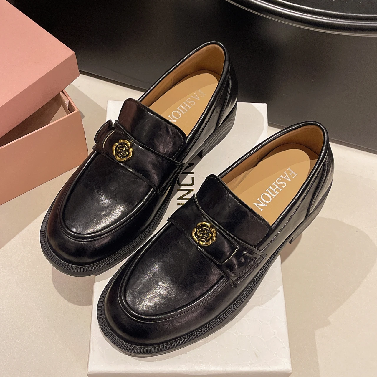 

Women Flats Loafers Shoes Leather Designer Retro Shoes Trend Autumn Classic Shoes Women New Walking Dress 3466
