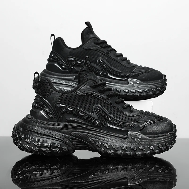 

Fashion Brand Men's or Women's Thick-soled Sports Shoes 2026 Spring New Rivet Design Couple Sports Shoes Breathable Casual Shoes