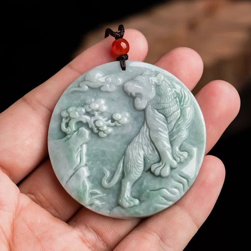 

Jia le/ natural Jade Hand-carved Exorcism Zodiac Tiger Brand Necklace Pendant Emerald Jewelry Accessories Fashion Couple Gift