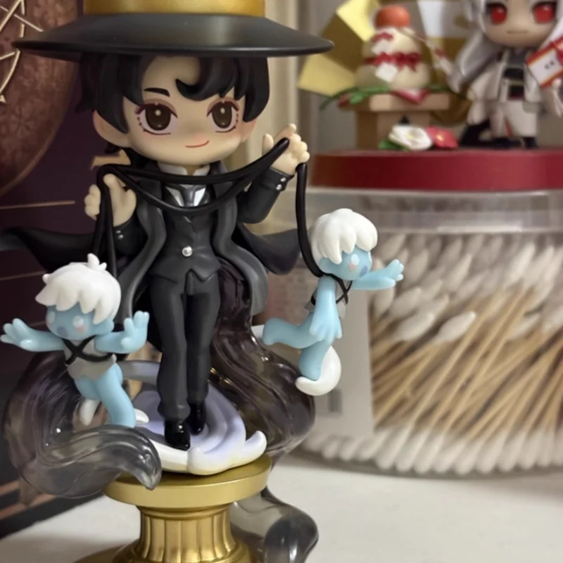 

Original Klein Moretti Figures Q-Version Model Desktop ornament Lord of Mysteries Klein Moretti Cosplay Costume Anime Cartoon