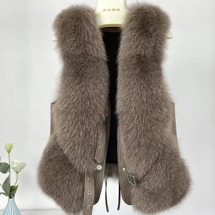 2024 Autumn Winter Fur Coat Women Vest Short Spliced with Solid Color Fur Clothing, New Shoulder V-neck