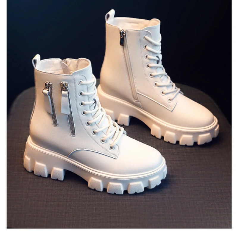 

Snow Boots Women Platform Ankel Boots Furry Black Women Leather Boots Winter Non-Slip Warm Cotton Shoes Increased Women Boots