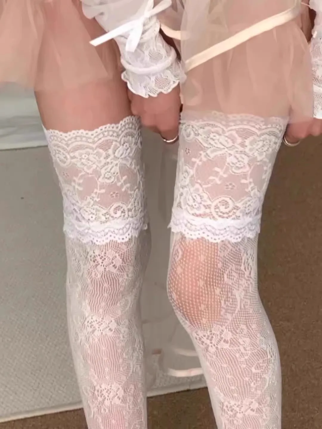 Bas longs en dentelle florale pour femme, style japonais JK, avec bordure en dentelle et volants, au-dessus du genou