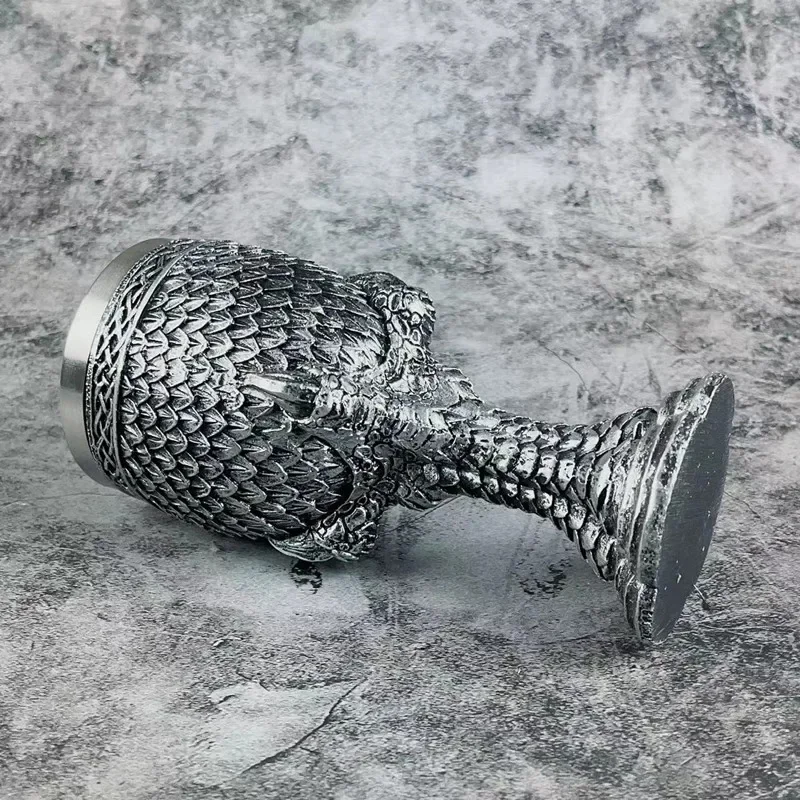 Creative 3D Embossed Dragon Scale Goblet Vintage Silver Dragon Claw 304 Stainless Steel Resin Bar Wine Glass Personalized Gift