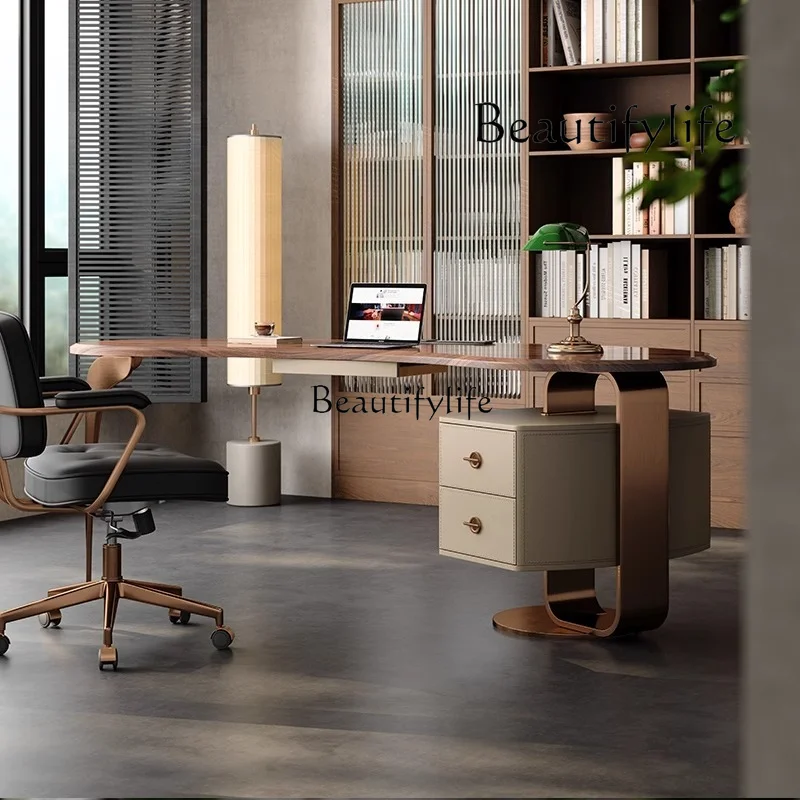 Рисунок 4 - Светлый роскошный современный письменный