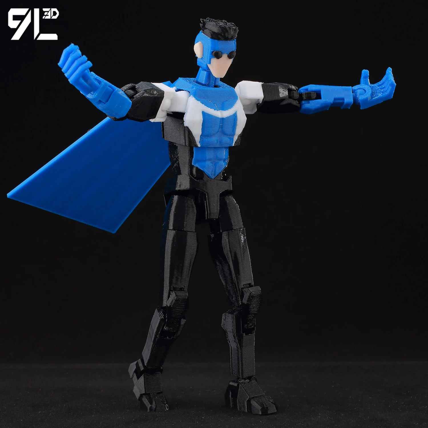 9L3D Lucky Titan13 Invincible édition limitée décor de vacances Superman précision conception articulée dynamique mobile Figure garçon cadeau