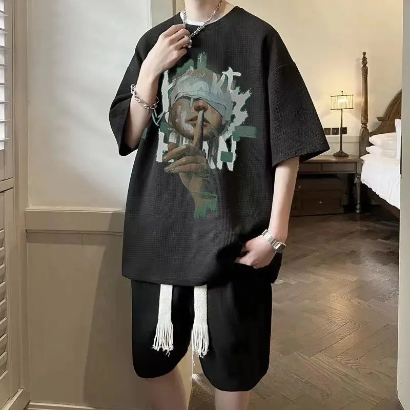 

Sports Suit Men's Summer New American Trend Handsome Youth Short-sleeved T-shirt Shorts Two-piece Set