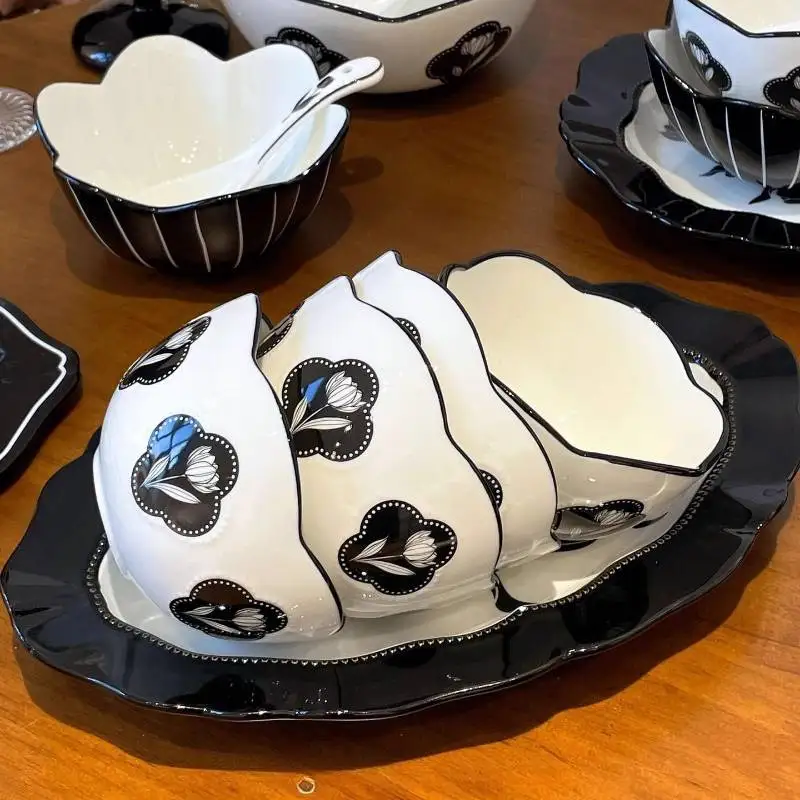 Modern Black Dinner Set Plates European Style Italian Designer Plates Dinner Set Ceramic Luxury Vaisselle Cuisine Kitchen Dishes