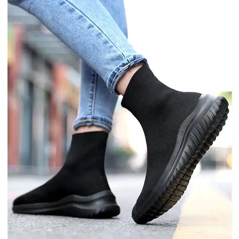 Socks Sneakers Women Knit Upper Breathable Sport Shoes Sock Boots Woman Chunky High Top Running Shoes For Men Women Vulcanize