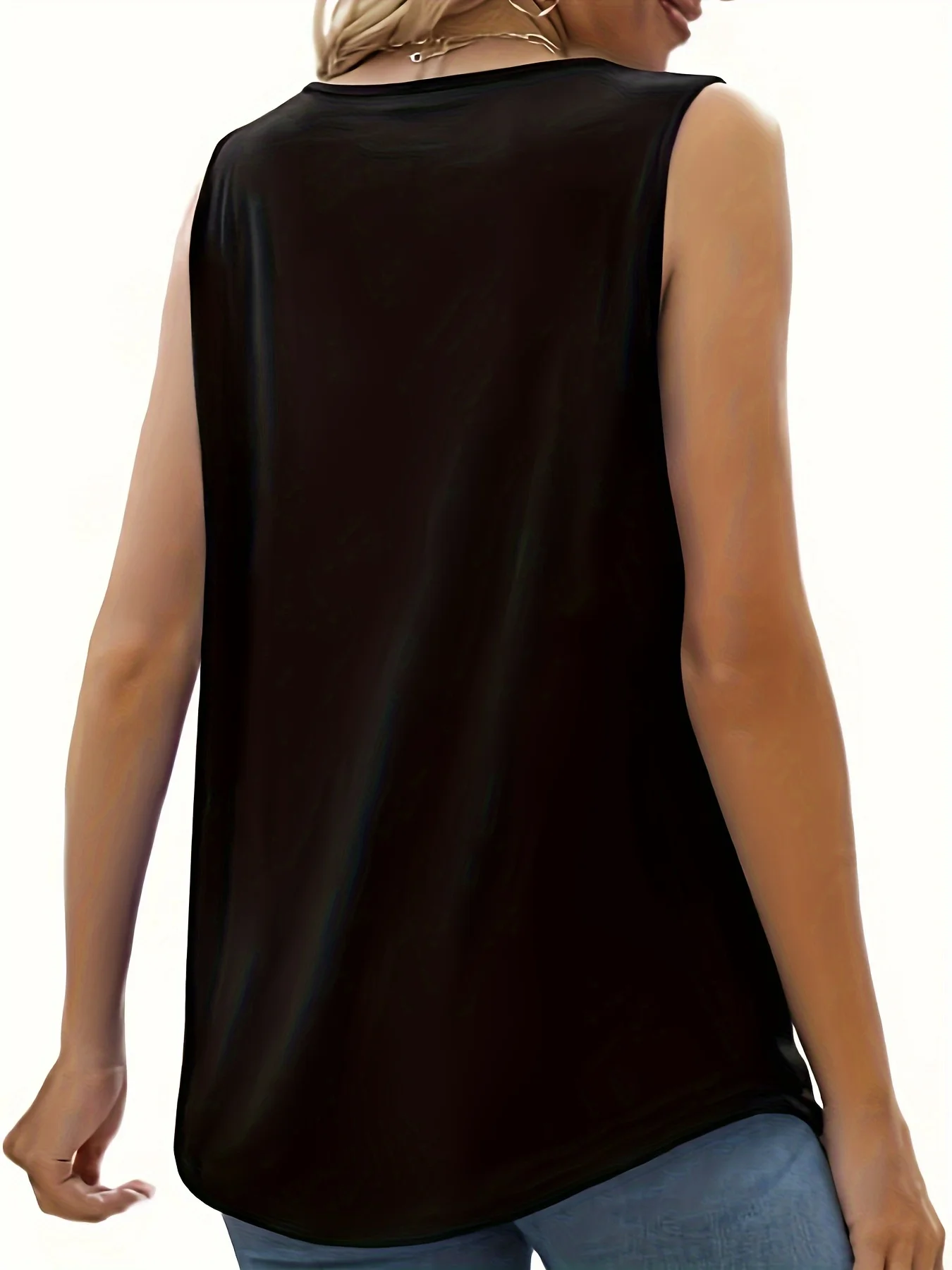 Stylish Plus Size Women's Sleeveless Top with Lace Detail for Effortless Chic Look image 4