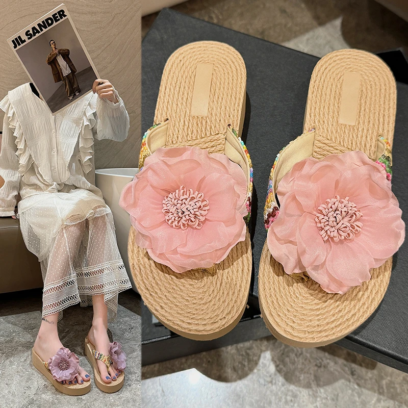 

Niche Design New Fairy Wind Wedge Flip-flops Summer Fashion Straw Woven Flowers Thick Sole Casual Beach Shoes To Wear