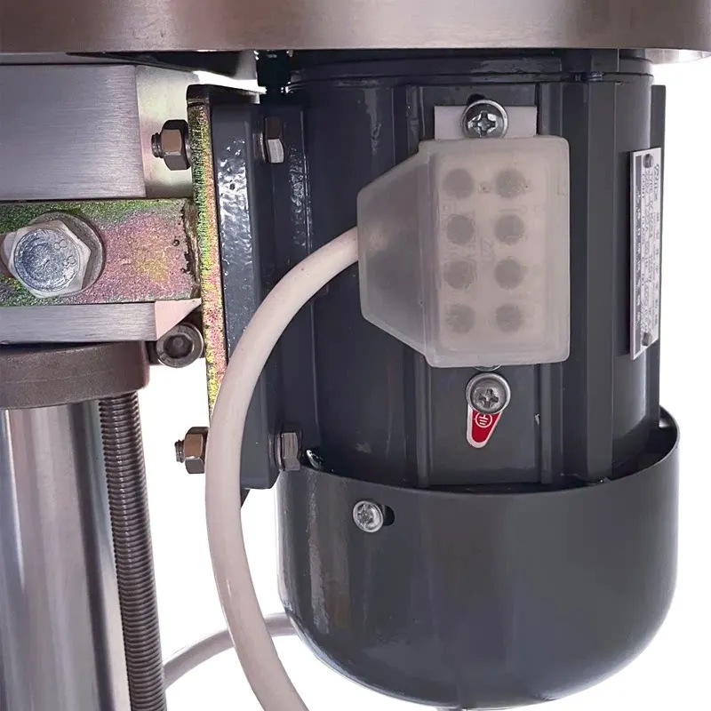 

Электрическая укупорочная машина для бутылок Xilin DY-5/500